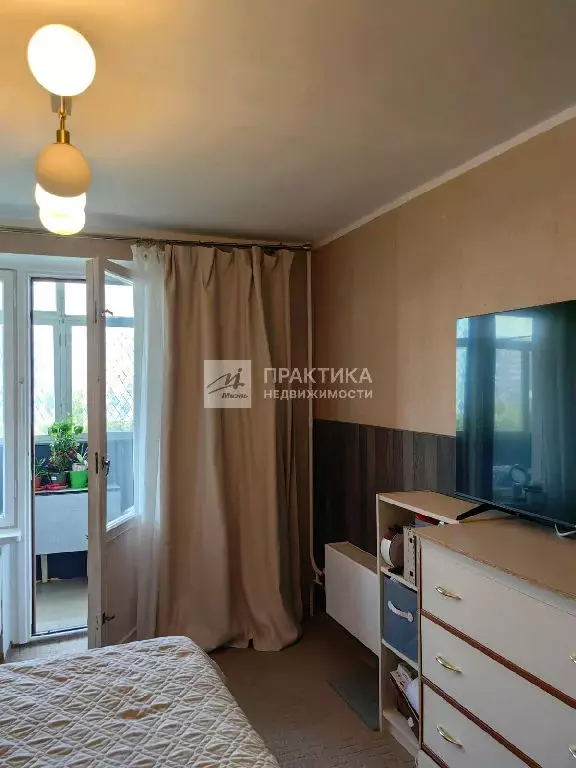 Продается 3-комнатная квартира - Фото 2