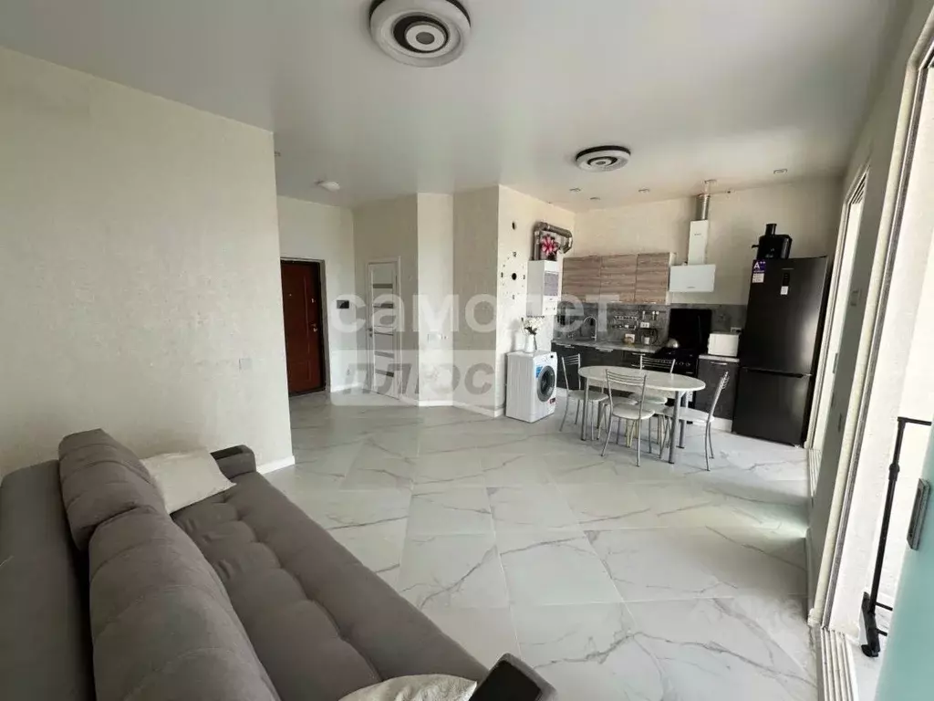 2-к кв. Краснодарский край, Геленджик Крымская ул., 22к23 (56.4 м) - Фото 2