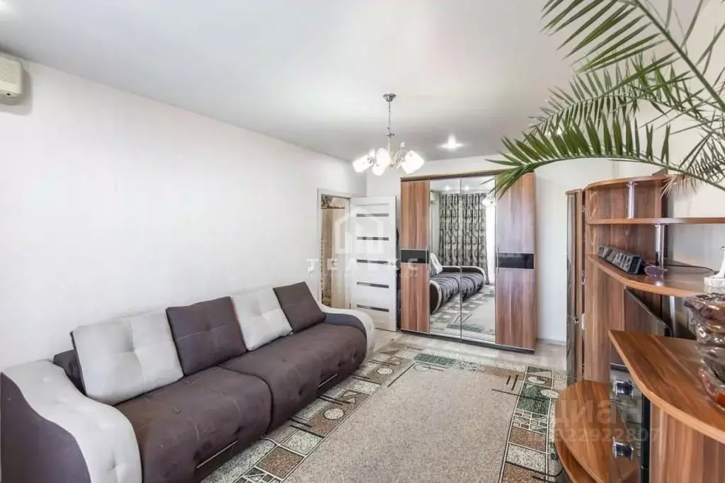 1-к кв. Омская область, Омск ул. Маяковского, 48 (36.9 м) - Фото 1