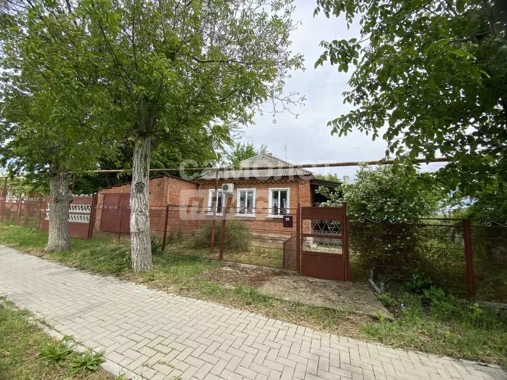 Дом в Краснодарский край, Тимашевский район, Роговское с/пос, ... - Фото 1