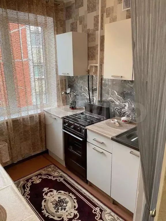 1-к. квартира, 37 м, 6/9 эт. - Фото 0