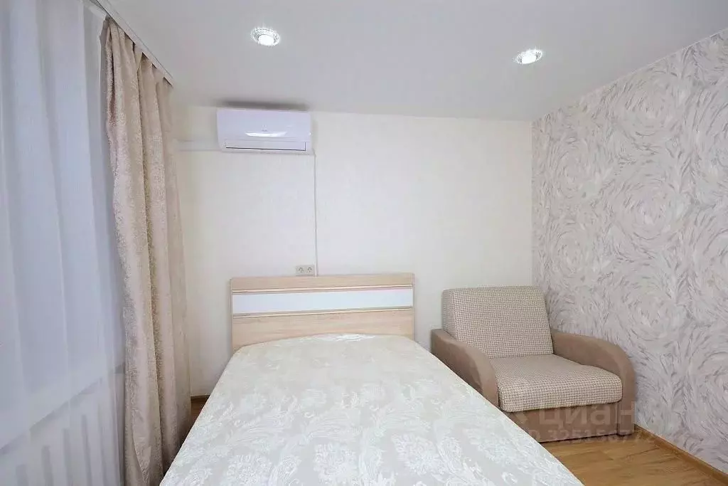 2-к кв. Омская область, Омск ул. Химиков, 4 (45.0 м) - Фото 2