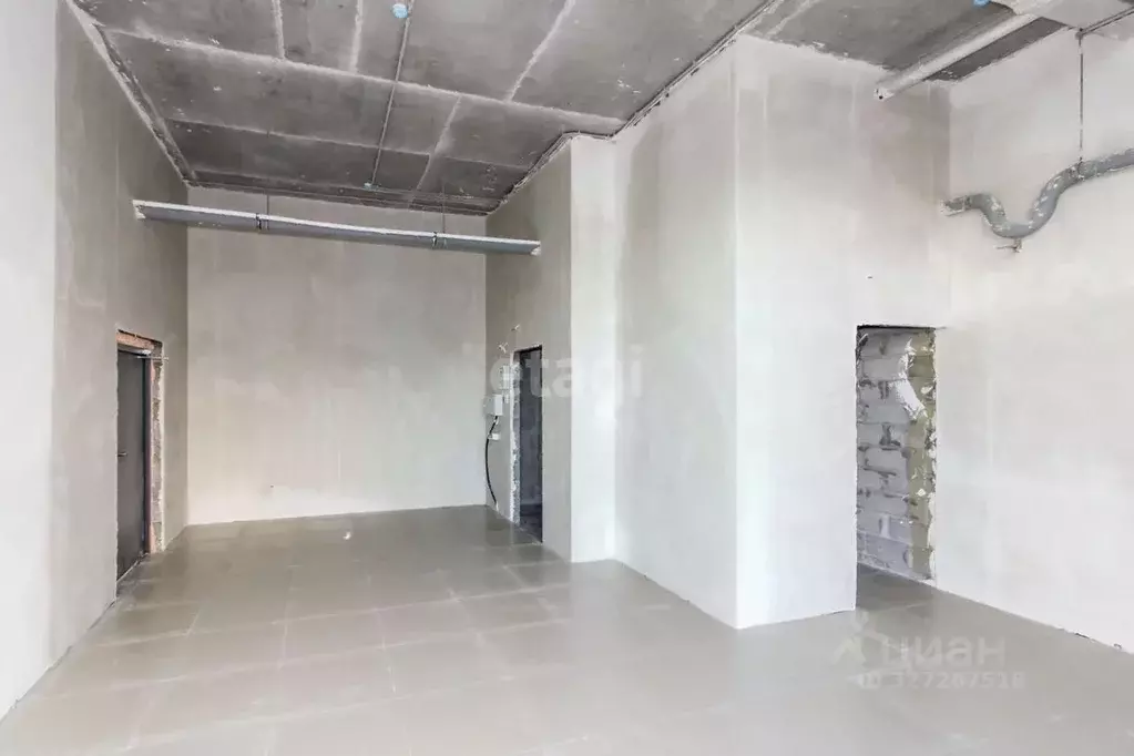 Помещение свободного назначения в Тюменская область, Тюмень ул. ... - Фото 1