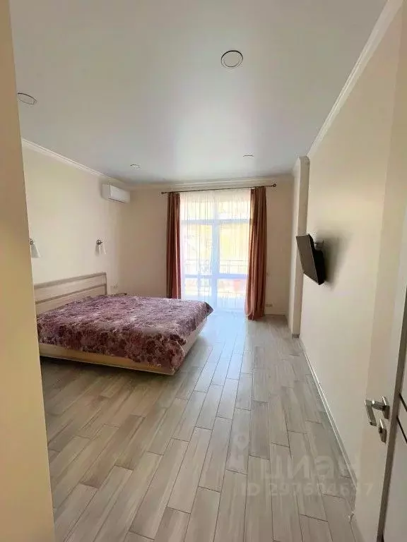 1-к кв. Краснодарский край, Геленджик ул. Мира, 44лит1 (50.0 м) - Фото 0
