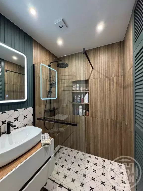 3-к кв. Санкт-Петербург ул. Челюскина, 8с1 (82.9 м) - Фото 2