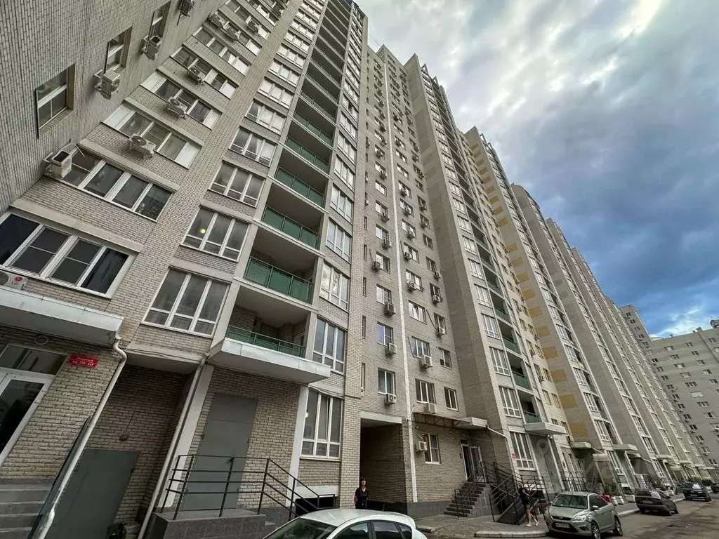 3-к кв. Ростовская область, Ростов-на-Дону пер. Семашко, 113 (85.0 м) - Фото 0