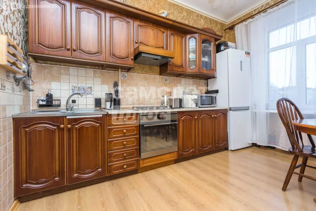 3-комнатная квартира: Уфа, улица Ульяновых, 31 (83.6 м) - Фото 1