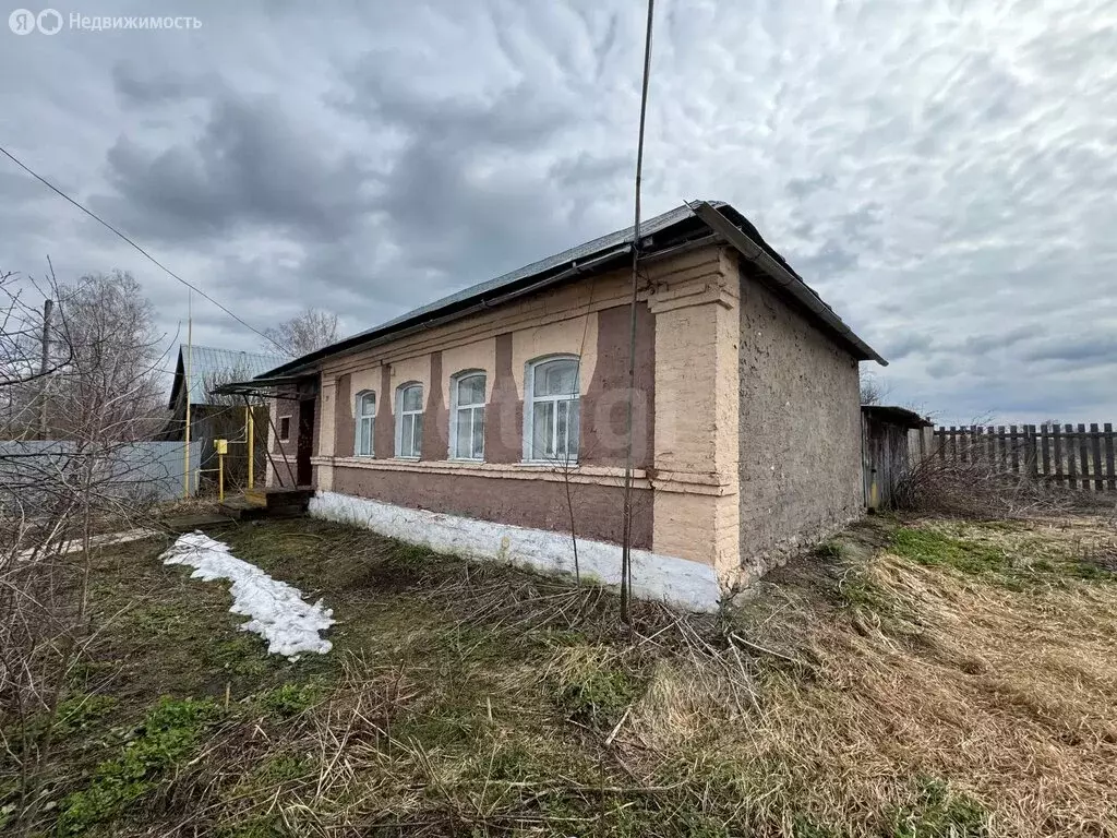 Дом в село Ярок, Советская улица (31.4 м) - Фото 1