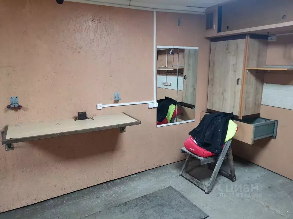 Гараж в Коми, Сыктывкар ул. Кутузова, 5 (20 м) - Фото 1