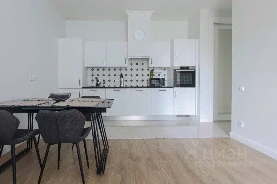 3-к кв. Москва Мантулинская ул., 9к2 (70.0 м) - Фото 0