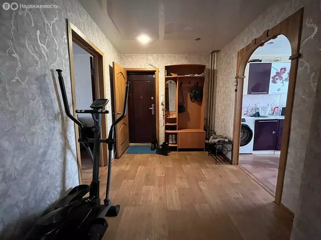 3-комнатная квартира: 5-й микрорайон, 31 (68.9 м) - Фото 1