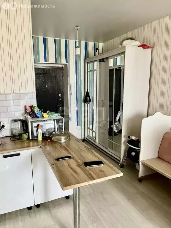 Квартира-студия: Стерлитамак, проспект Октября, 52 (23.4 м) - Фото 2