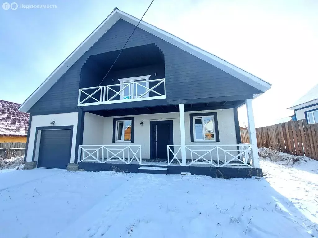 Дом в Грановщина, улица Юрия Никулина (180 м) - Фото 1