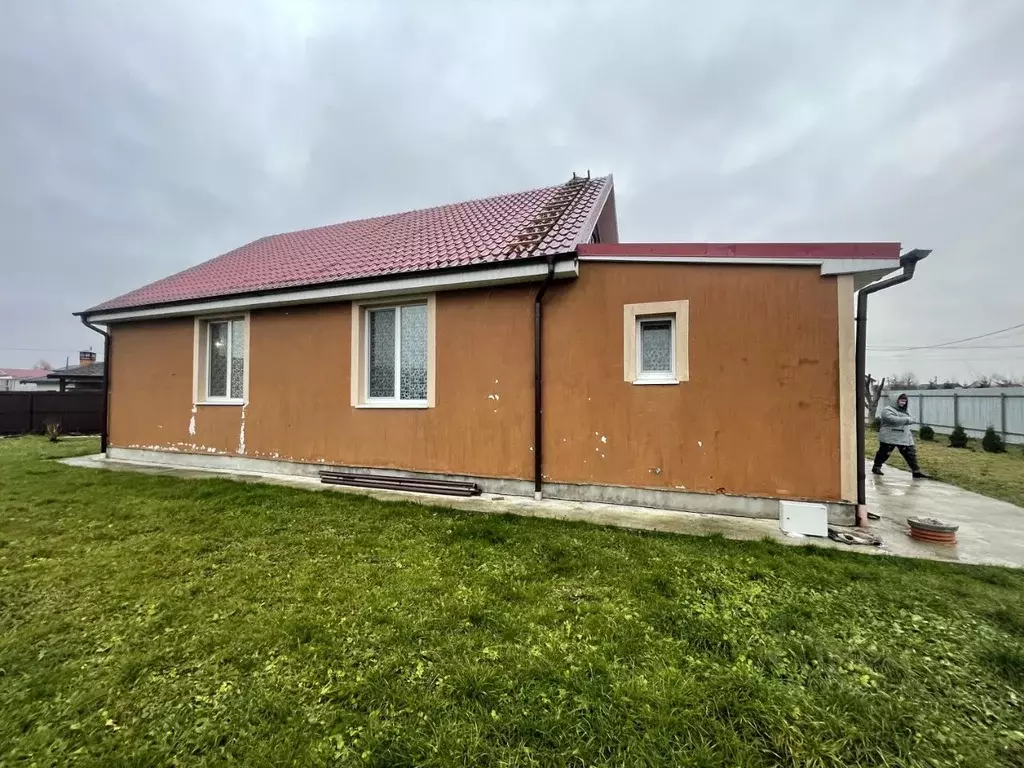 Дом в Калининградская область, Гурьевский муниципальный округ, пос. ... - Фото 1