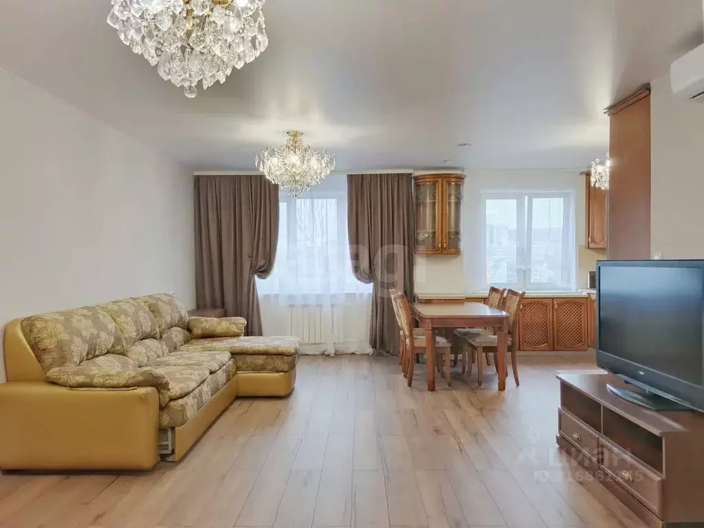 3-к кв. Приморский край, Владивосток ул. Нейбута, 30 (86.6 м) - Фото 0