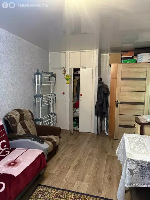 1к в -комнатной квартире (15 м) - Фото 1