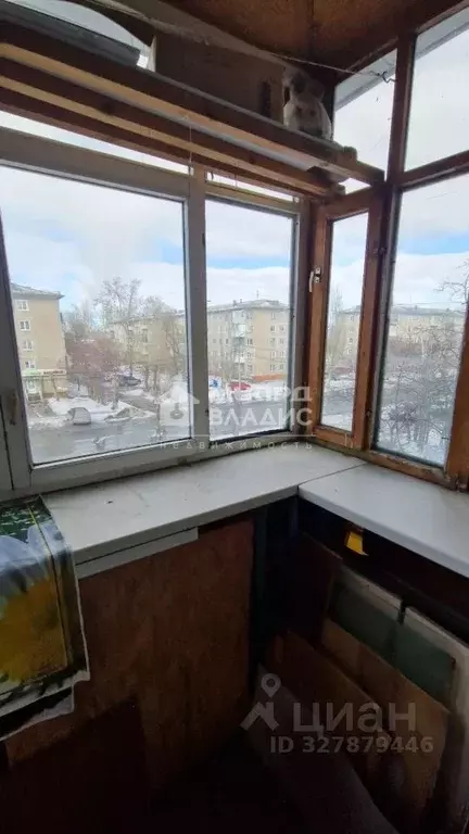 2-к кв. Омская область, Омск ул. 75-й Гвардейской Бригады, 12Б (48.0 ... - Фото 2