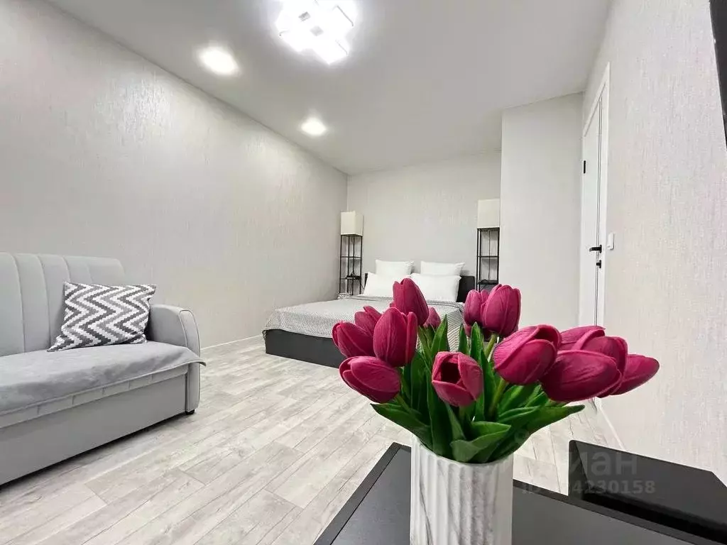 1-к кв. Удмуртия, Ижевск Парковая ул., 5А (36.0 м) - Фото 1