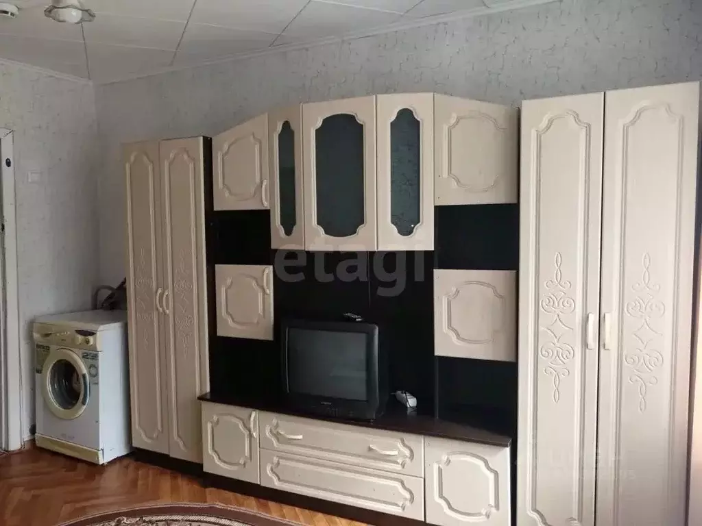 Комната Тюменская область, Тюмень ул. Станционная, 18 (12.9 м) - Фото 1
