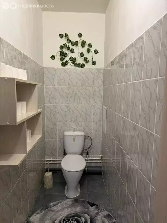 2-комнатная квартира: Тобольск, улица Радищева, 21 (65 м) - Фото 0