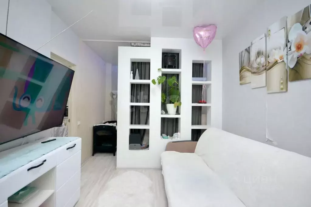 1-к кв. Саха (Якутия), Якутск Якутская ул., 43 (35.7 м) - Фото 1