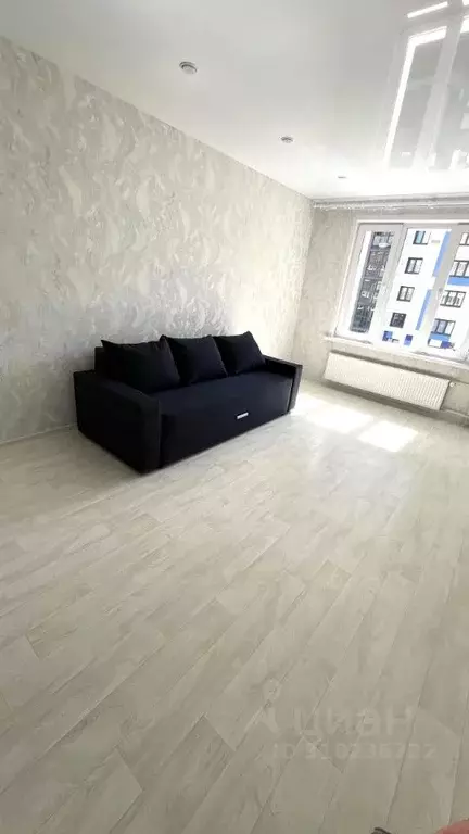 1-к кв. Татарстан, Зеленодольск ул. Комарова, 45А (38.0 м) - Фото 1