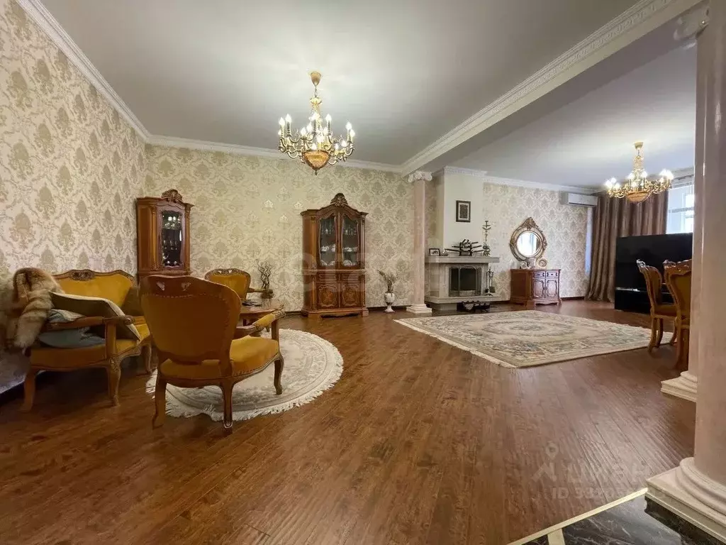 3-к кв. Дагестан, Махачкала ул. Вузовское Озеро, 41 (150.0 м) - Фото 1