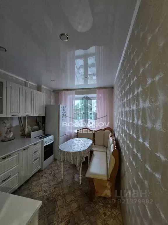 1-к кв. Омская область, Омск ул. 4-я Транспортная, 38 (33.1 м) - Фото 2