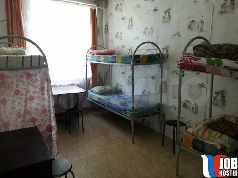 Койко-место 18 м, 1/2 эт. - Фото 0