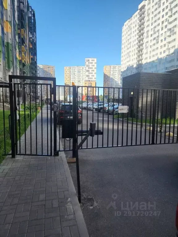 1-к кв. Ленинградская область, Мурино Всеволожский район, бул. ... - Фото 1