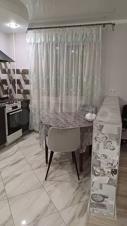3-к. квартира, 69 м, 3/9 эт. - Фото 1