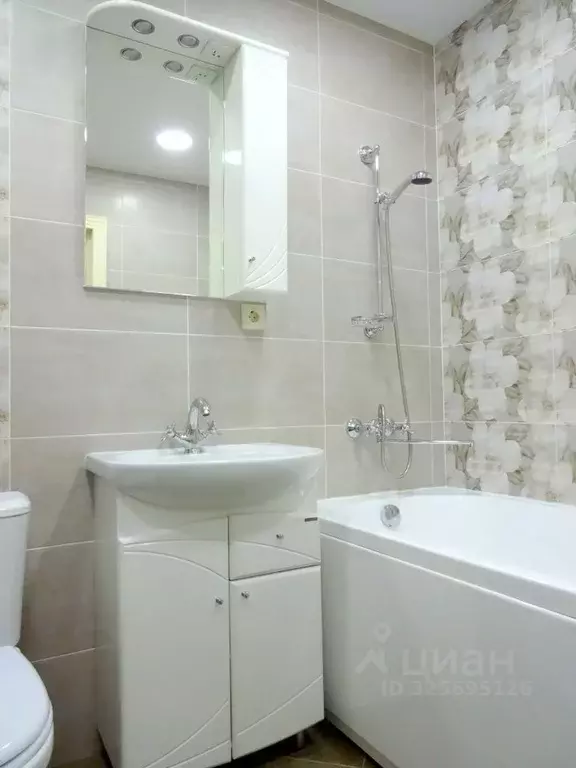 1-к кв. Самарская область, Самара ул. Луначарского, 30 (43.0 м) - Фото 1