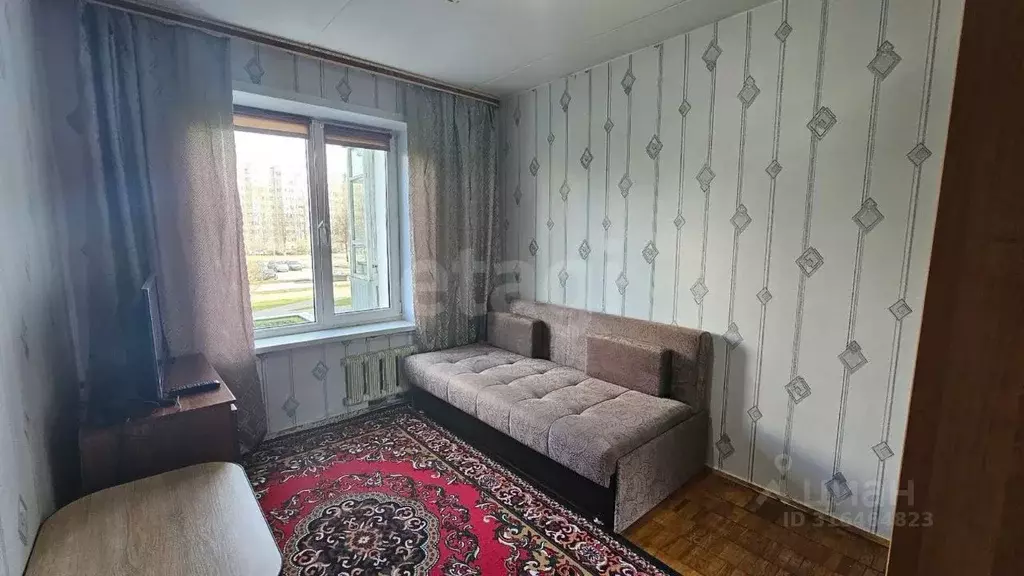 2-к кв. Татарстан, Набережные Челны 16-й комплекс, 9 (45.4 м) - Фото 0