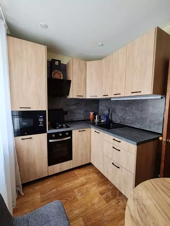 3-к кв. Омская область, Омск ул. Красный Путь, 78 (58.5 м) - Фото 1