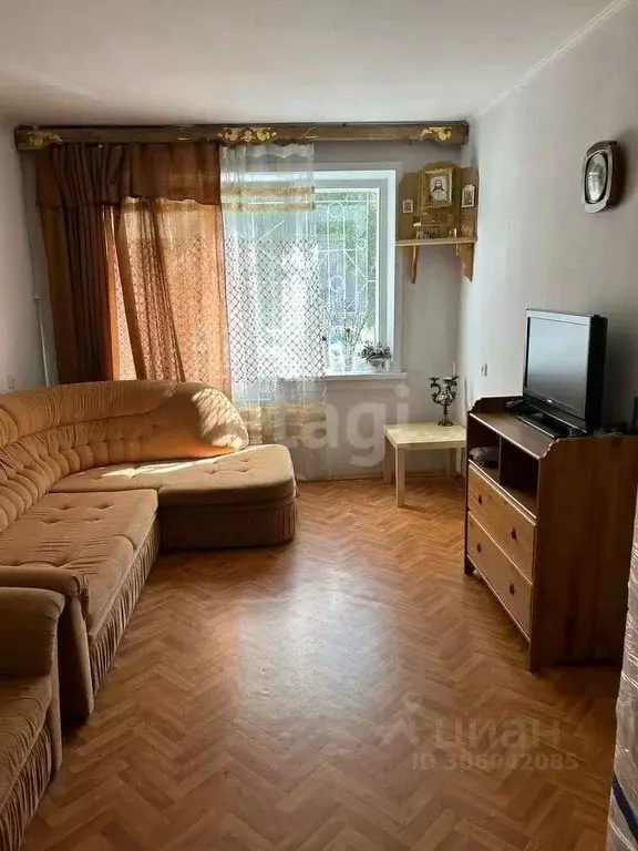 3-к кв. Алтайский край, Барнаул ул. Шумакова, 38 (60.0 м) - Фото 0