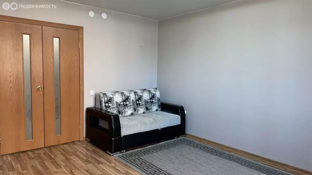 2-комнатная квартира: Казань, улица Нурихана Фаттаха, 19 (58 м) - Фото 0