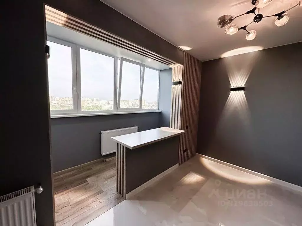 Студия Краснодарский край, Краснодар ул. Гидростроителей, 62к3 (26.0 ... - Фото 1