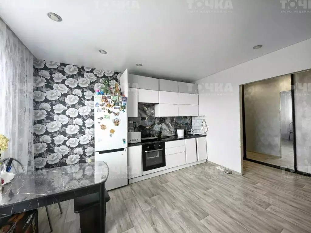 2-к кв. Челябинская область, Чебаркульский муниципальный округ, с. ... - Фото 2