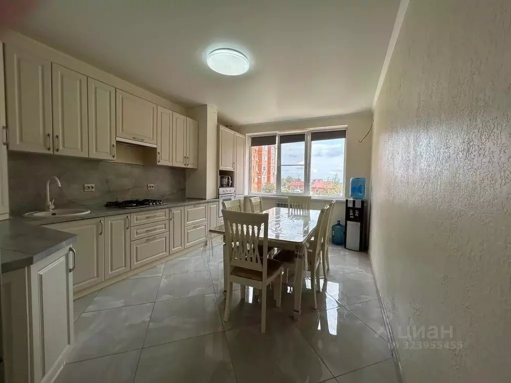 2-к кв. Адыгея, Тахтамукайский район, Яблоновский пгт ул. Тургеневское ... - Фото 1