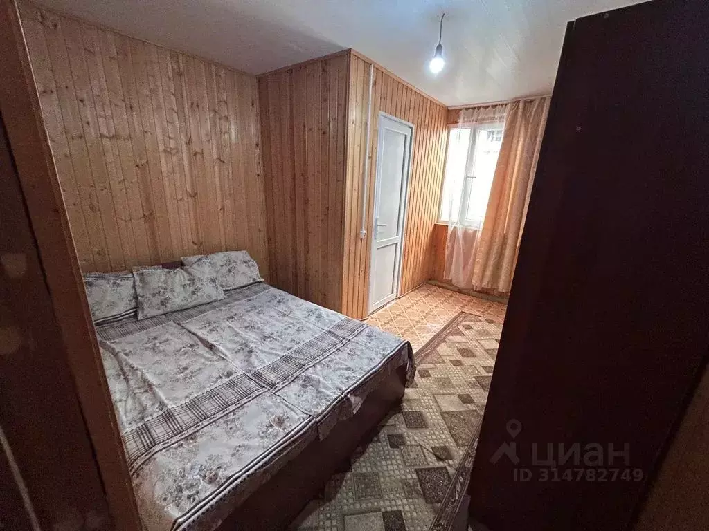 Комната Краснодарский край, Сочи ул. Декабристов, 83 - Фото 0