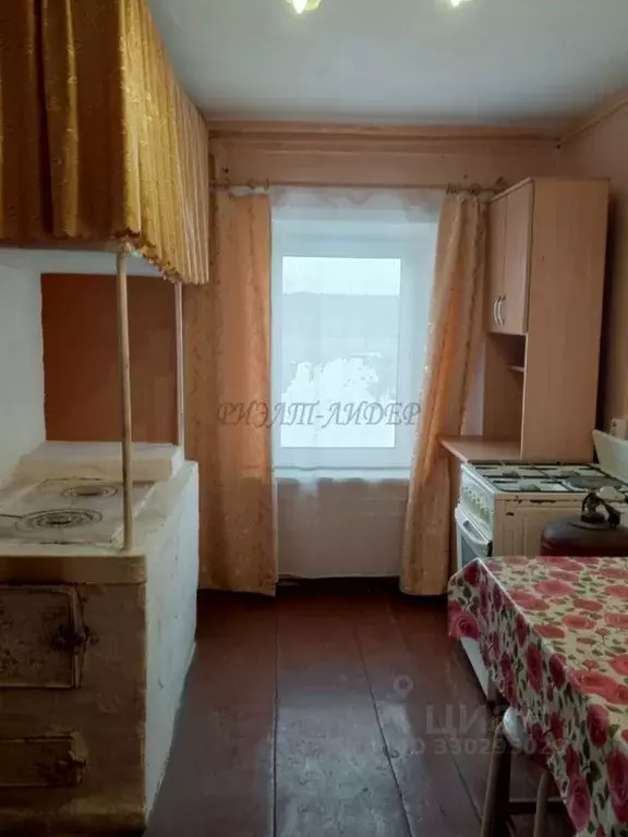 Дом в Алтай, Горно-Алтайск ул. Достоевского, 24 (30 м) - Фото 1
