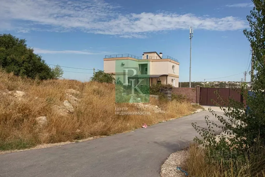 Дом в Севастополь бул. Английский, 7Б (370 м) - Фото 0