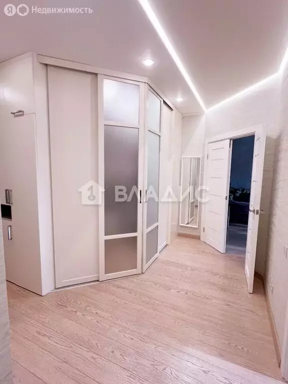 2-комнатная квартира: Москва, Мячковский бульвар, 1 (70.5 м) - Фото 1