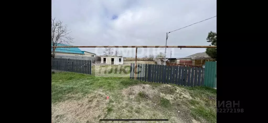 Участок в Краснодарский край, Темрюк ул. Комарова, 10 (13.4 сот.) - Фото 1