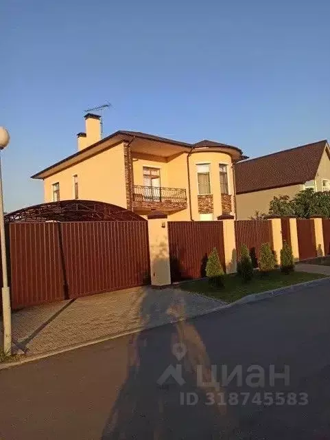 Дом в Москва д. Большое Свинорье, Черничные Поля кп, проезд Черничный ... - Фото 1