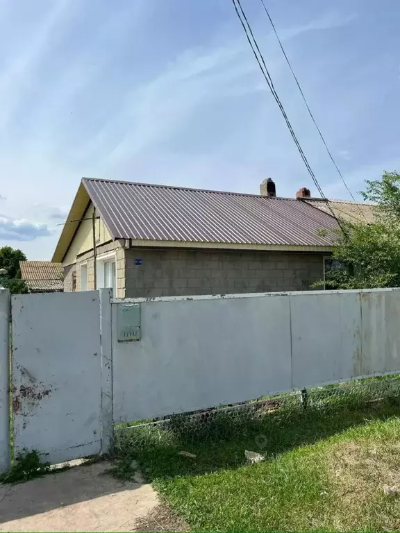 Дом в Саратовская область, Энгельсский район, Безымянское ... - Фото 2