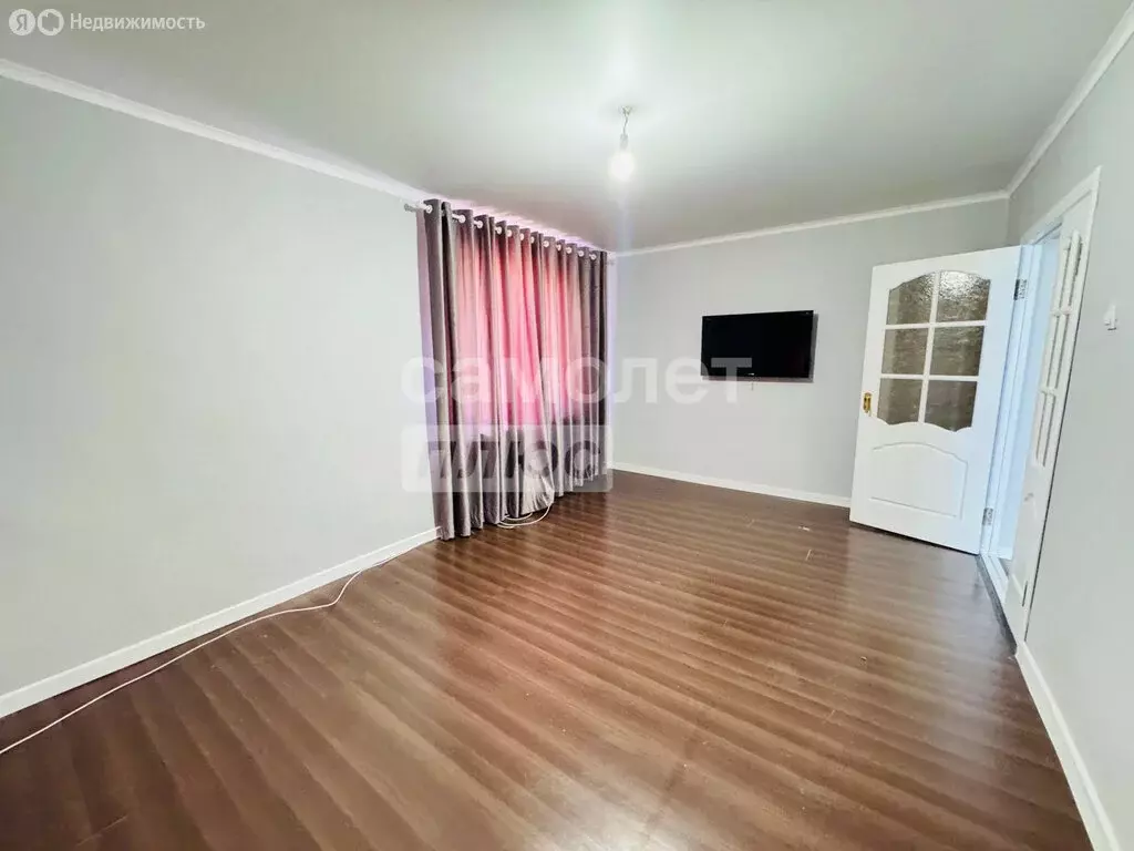 2-комнатная квартира: Грозный, улица А.А. Айдамирова, 70 (52 м) - Фото 1