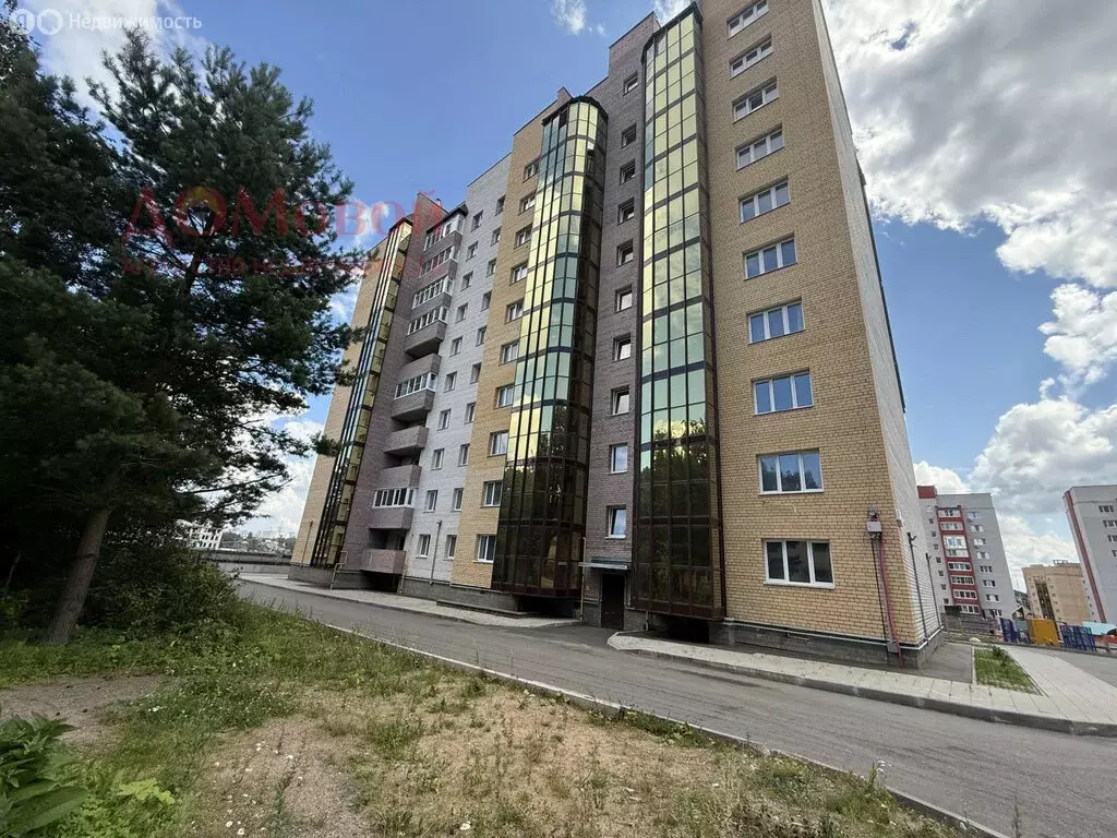 2-комнатная квартира: Смоленск, 2-я Киевская улица, 18А (77 м) - Фото 0