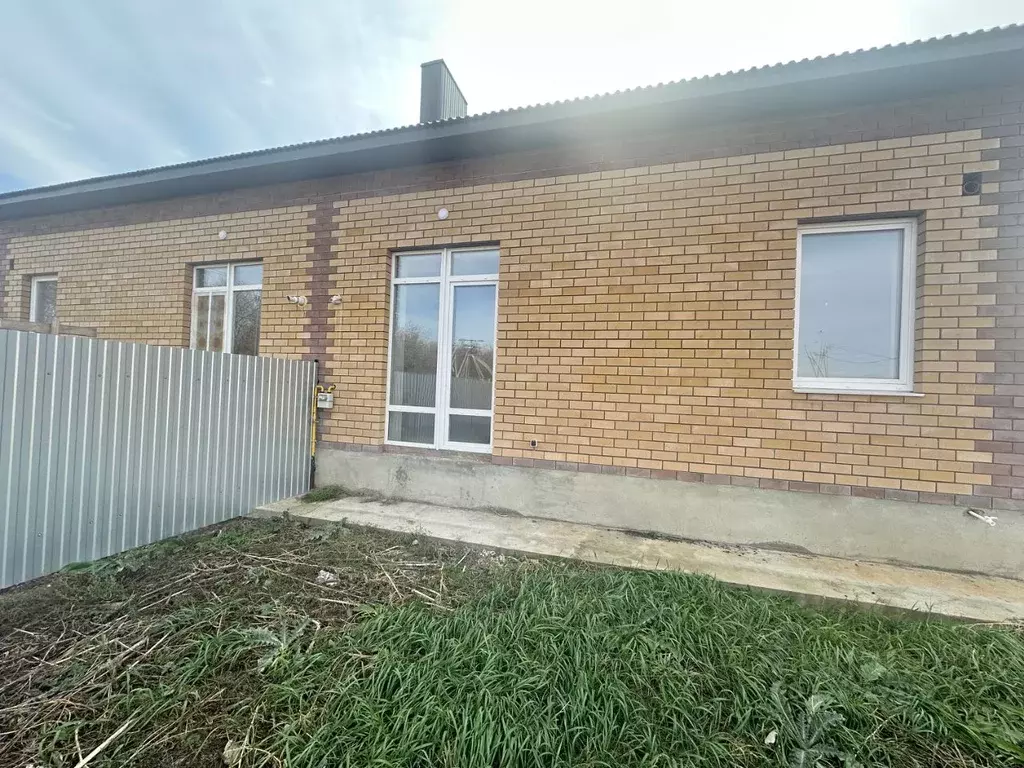 Таунхаус в Оренбургская область, Оренбургский район, Красноуральский ... - Фото 1