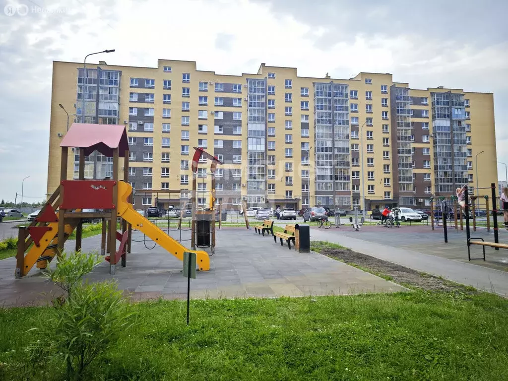 2-комнатная квартира: Великий Новгород, Каберова-Власьевская улица, 82 ... - Фото 0